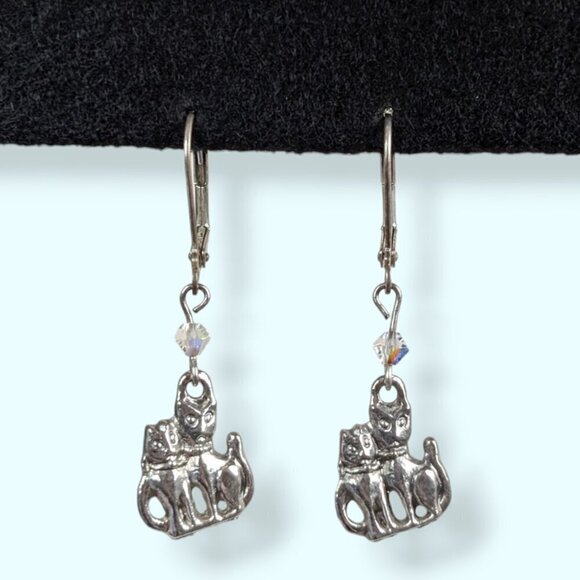 Jewelry - (2/$20) Vintage Dangling Cat Pair Earrings